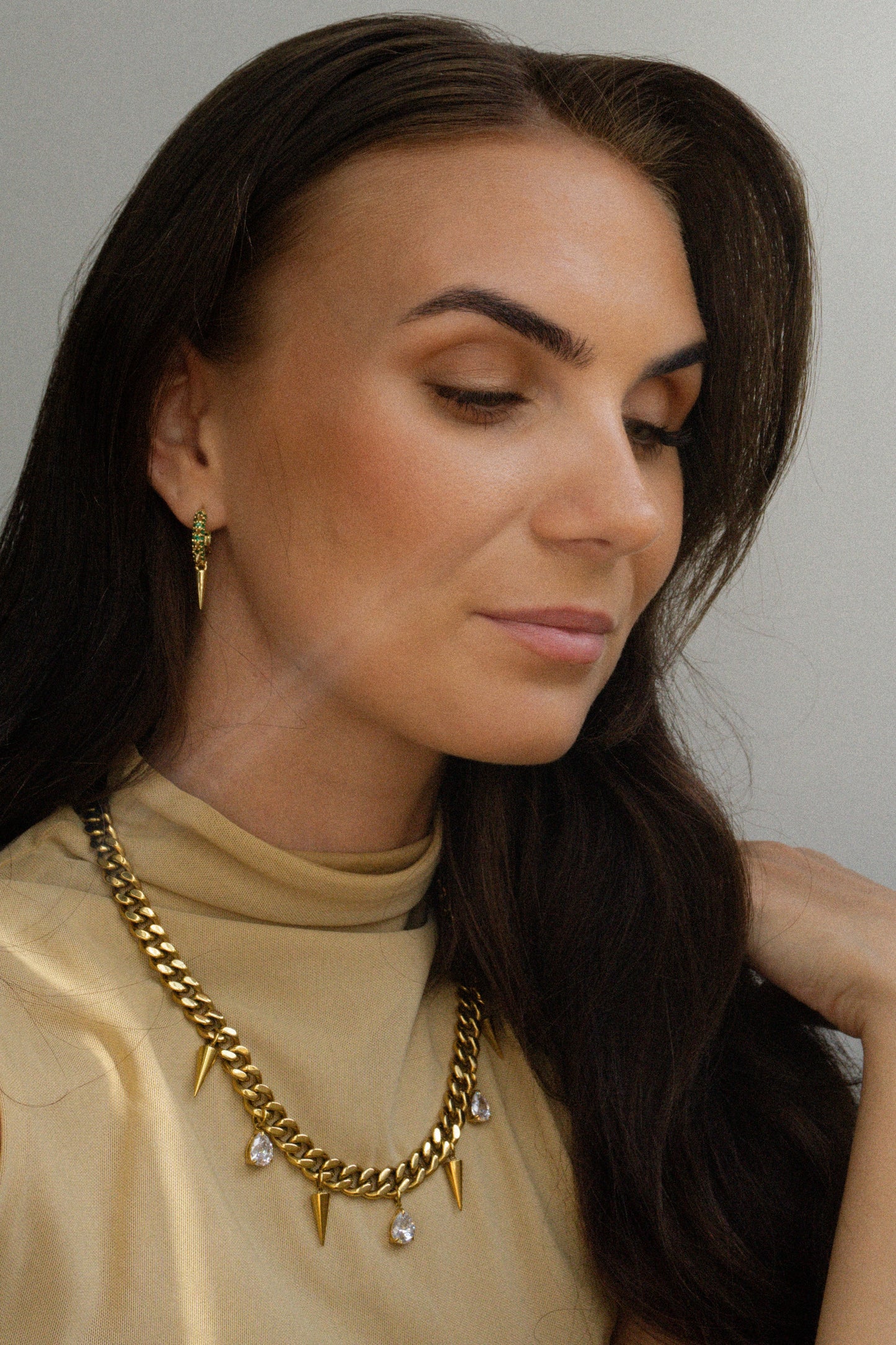 Zara Chunky Stud Chain Necklace - Guld